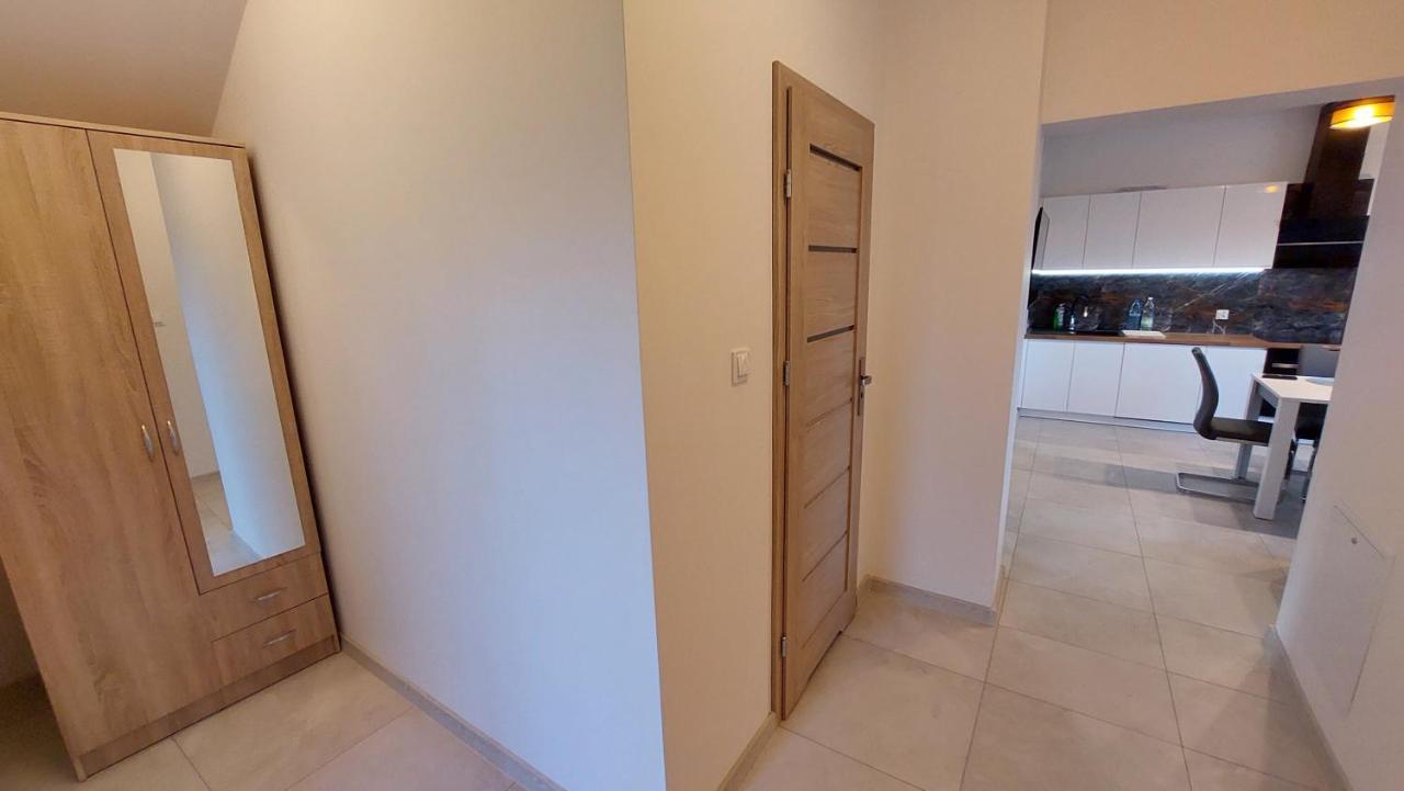 Apartamenty Starowiejska 39, Ryczow - 10Km Od Zator Energylandia Exterior photo